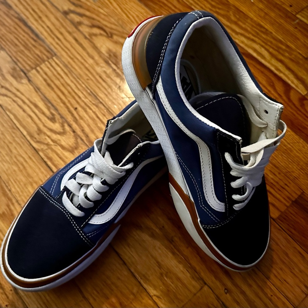 Vans Men's ‘Old Skool’ Blue and White Sneakers